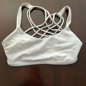 White camo lululemon free to be wild sports bra size 4